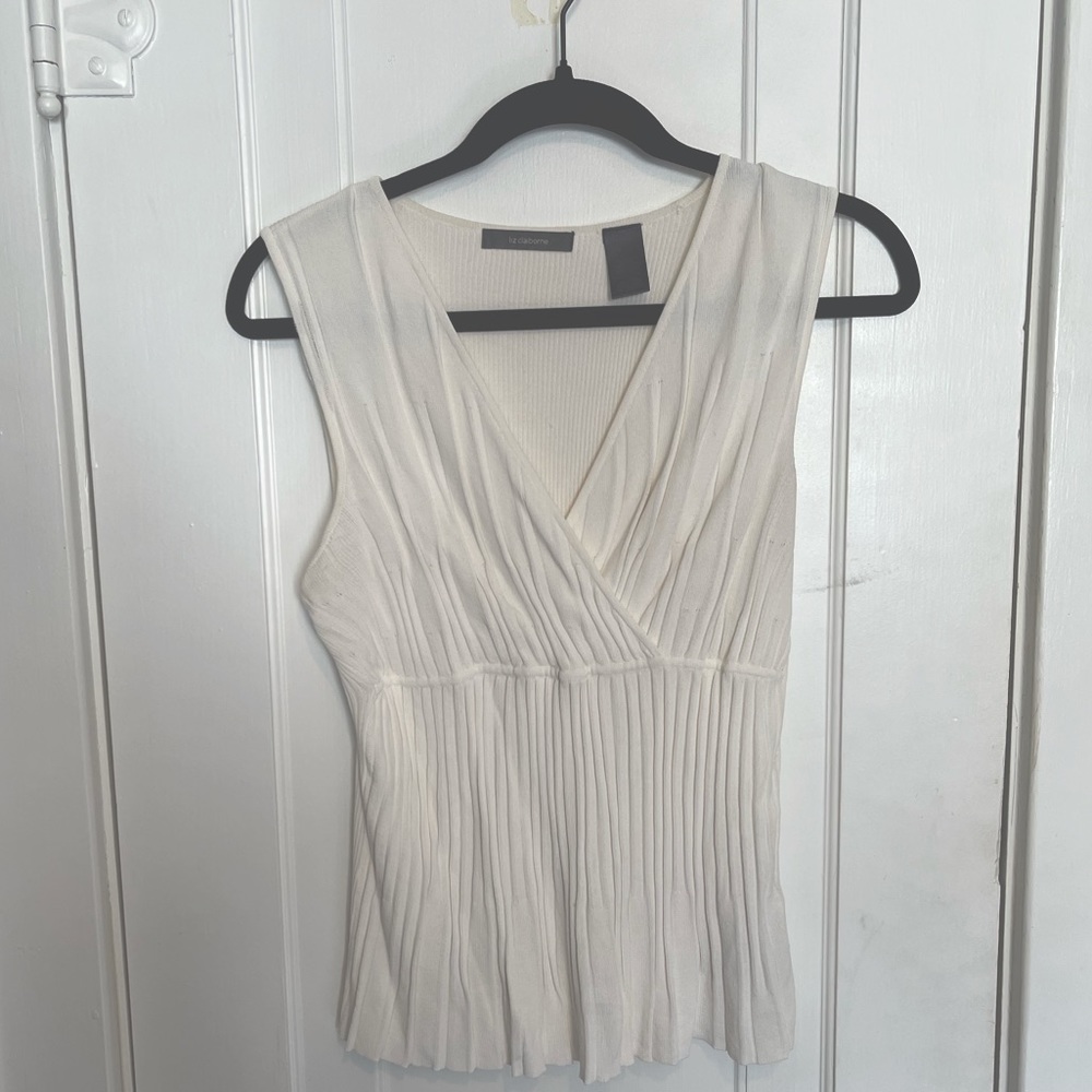 White Sleeveless Liz Claiborne Top